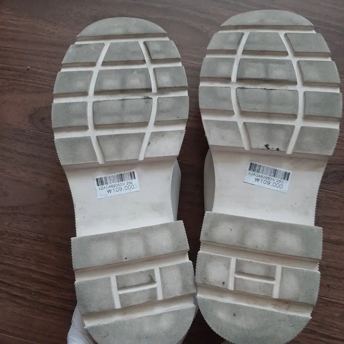 【美品】Fabio Rusconi　ALINE　バレエシューズ　サイズ37 FABIO RUSCONI （OUTLET）FABIO ファビオルスコーニ バレエシューズ