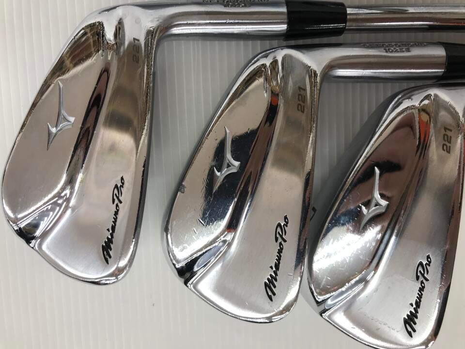 美品 メンズ アイアン 8本 セット ミズノプロ 120 男性 右 S200 美品 メンズ アイアン 8本 セット ミズノプロ 120 男性 右 S200