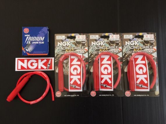 ゼファーχ NGKプラグコード 赤色＋イリジウム CR9EIX