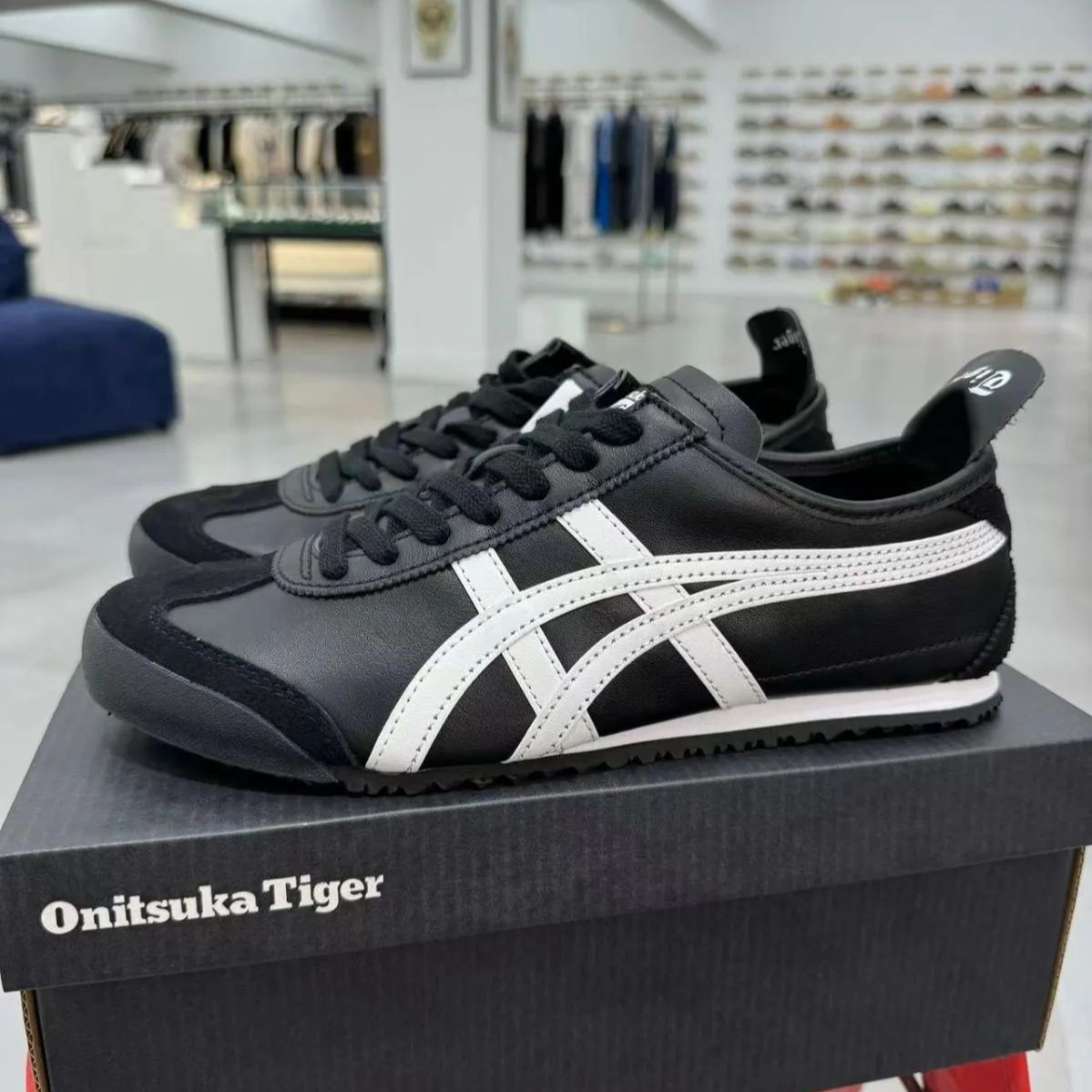 オニツカタイガーOnitsuka Tiger MEXICO 66スニーカー