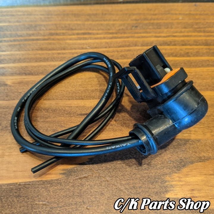 オルタネーターコネクター GM各車 C1500 K1500 サバーバン オルタネーターコネクター GM各車 C1500 K1500 サバーバン