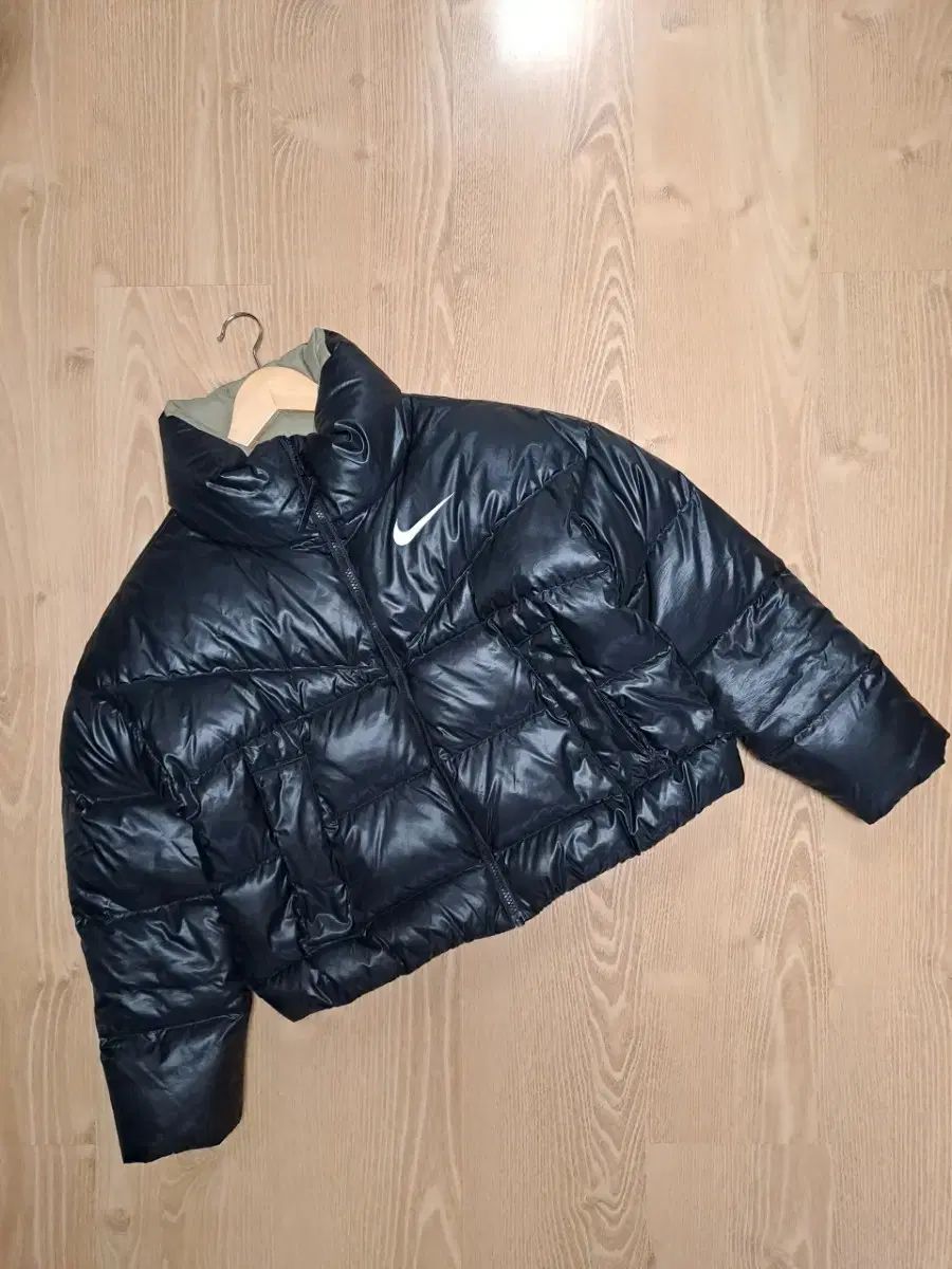 レディース NIKE