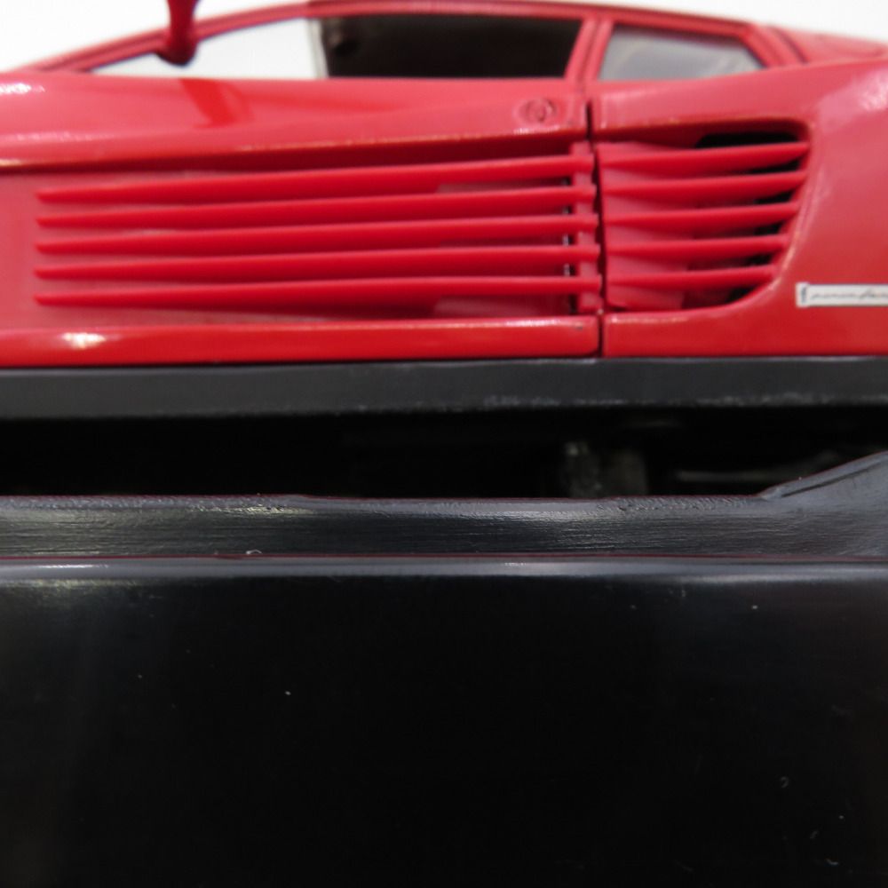 hotwheels testarossa '84 1/18 23918 未開封