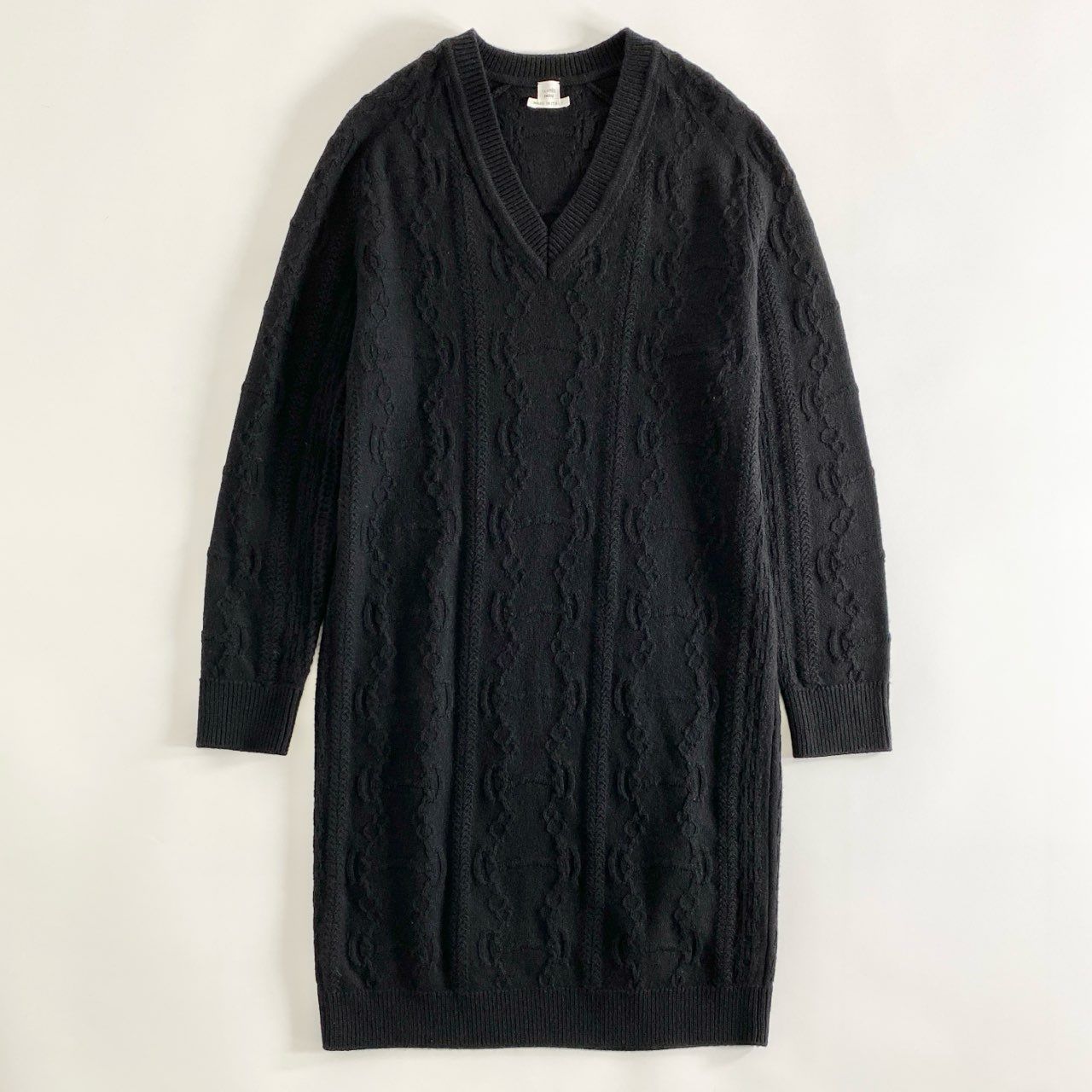 88i27 HERMES エルメス イタリア製 Vネック 長袖ニットワンピース  