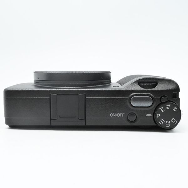 RICOH GR III HDF 特別モデル デジタルカメラ新しい