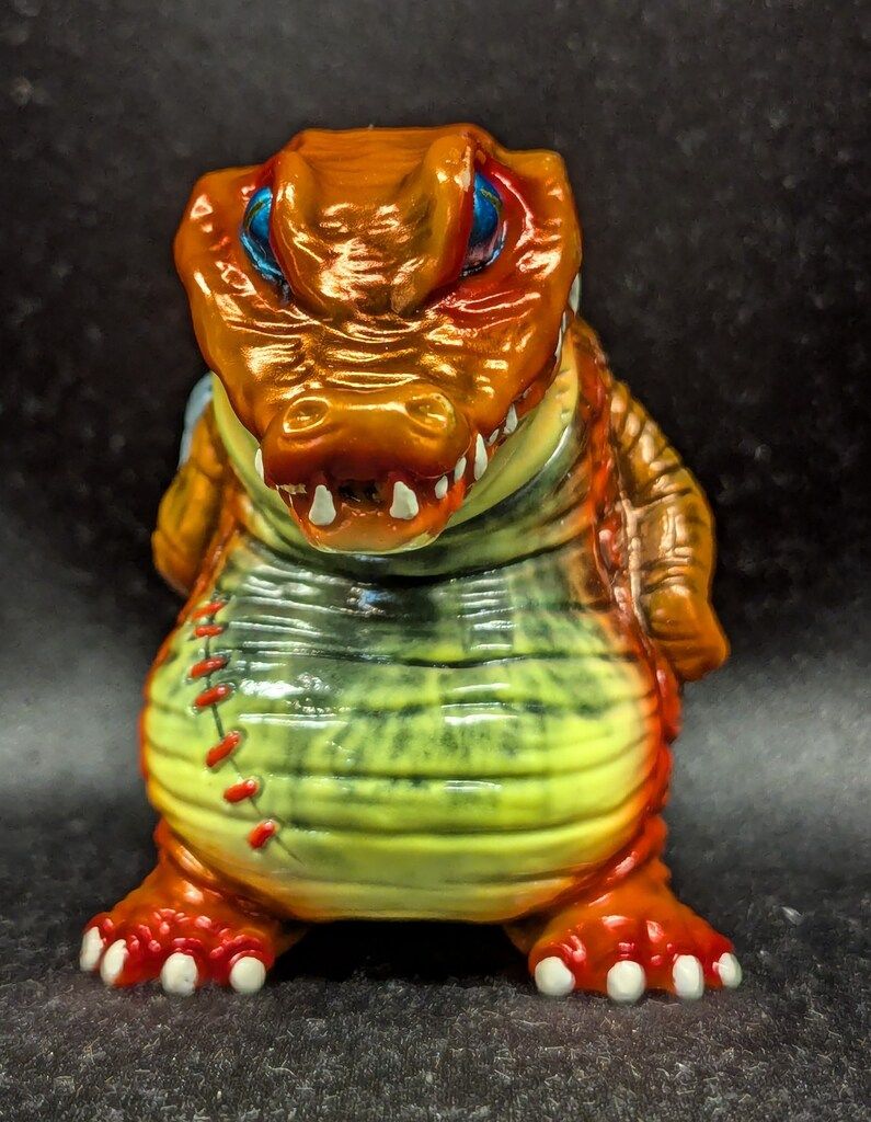 アンプラグワークス カゲマルデザイン 人喰いワニのクロちゃん