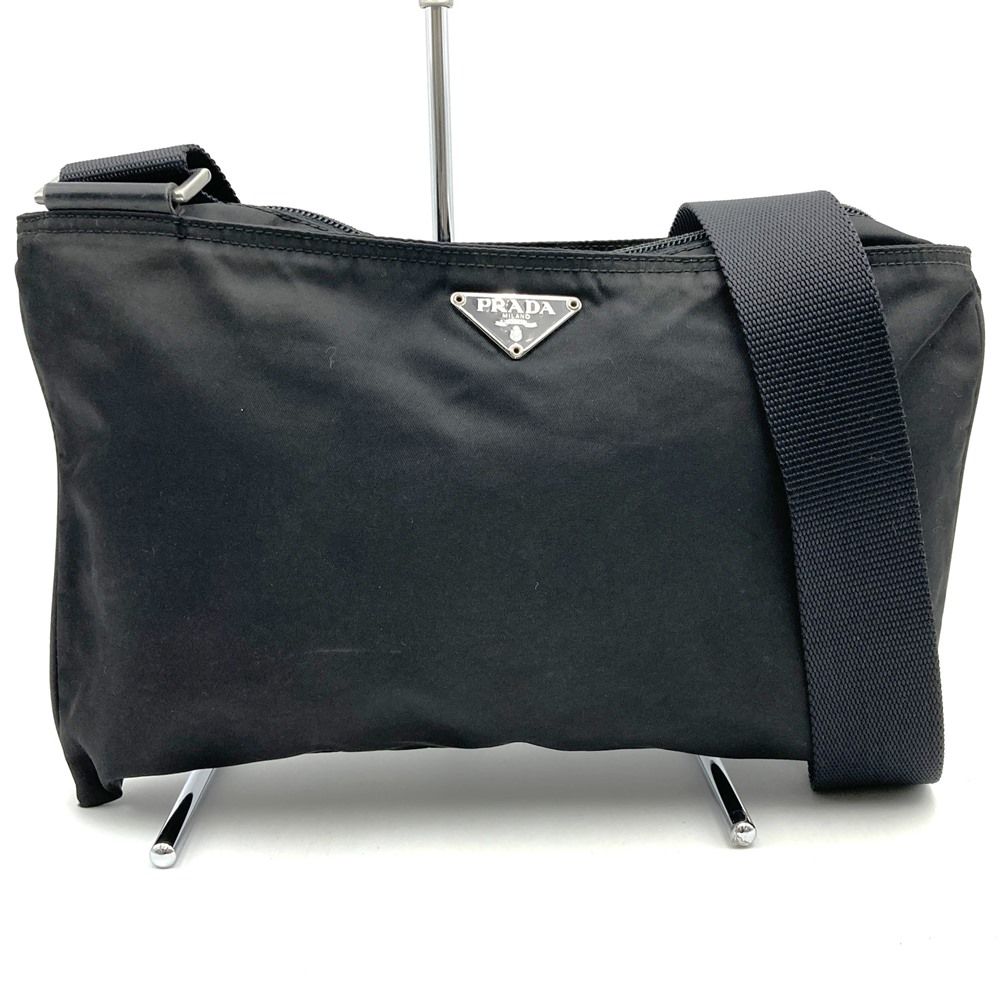 PRADA プラダ ショルダーバッグ サコッシュ 三角プレート ブラック 正規品 PRADA プラダ ナイロン ショルダーバッグ 三角ロゴ