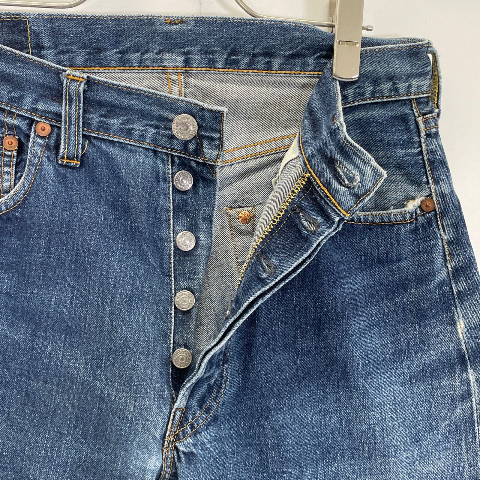 LEVI'S 90s バレンシア デニム ビッグE ボタン裏555 リーバイス LEVI'S(リーバイス) 90s 557XX復刻 ビッグE USA製 ボタン裏刻印
