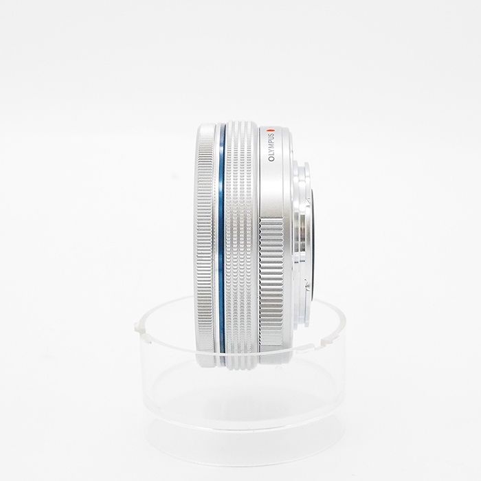 OLYMPUS M.ZUIKO DIGITAL 14-42mm シルバー Amazon | OLYMPUS 電動式