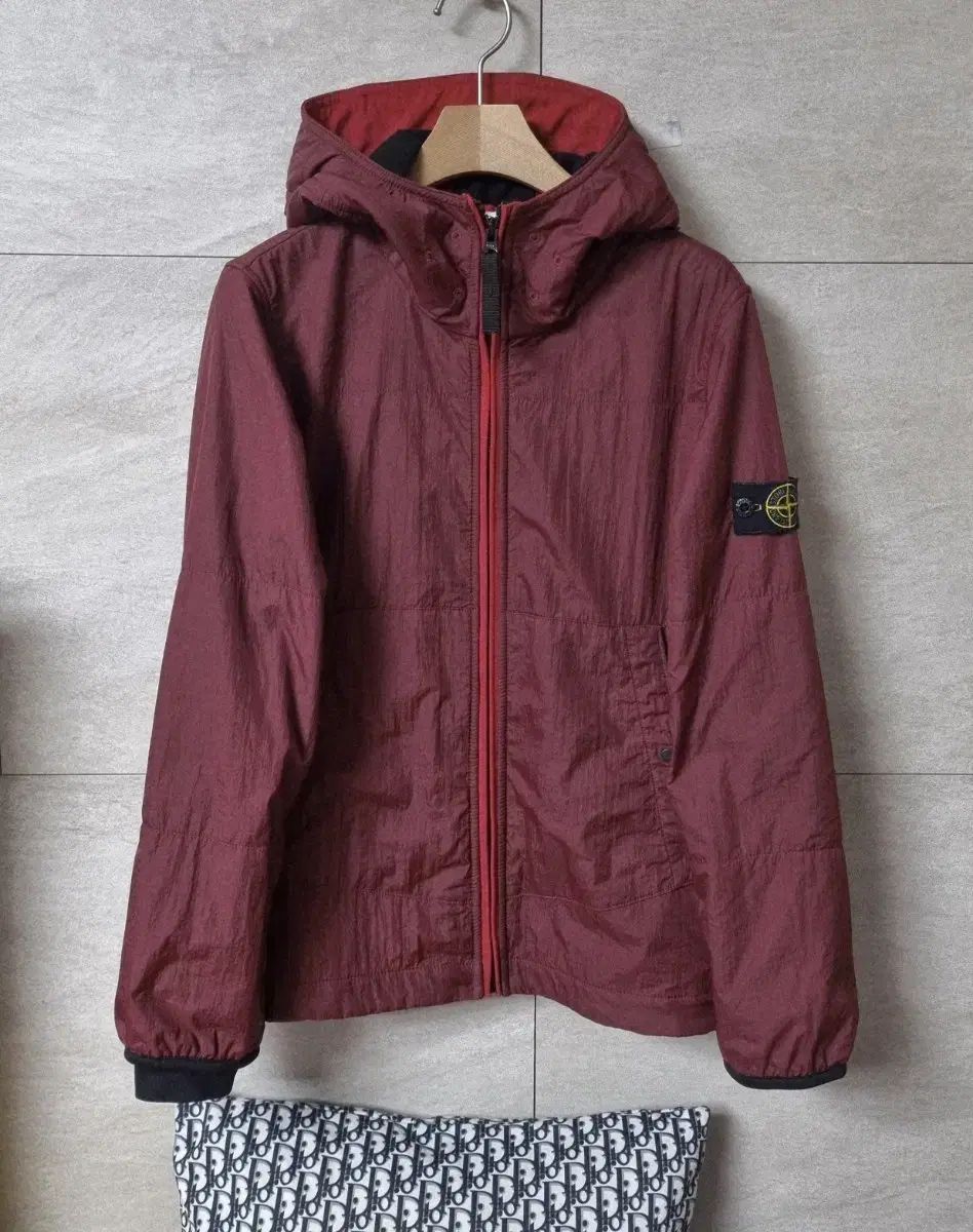 正規品 STONE ISLAND(ストーンアイランド) キッズ フード ジャケット