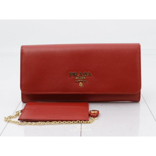 ゆきんこ　新品未使用　PRADA 長財布 SAFFIANO 1MH132 PRADA（プラダ） 1MH132 QHH F068Z FUOCO/レッド SAFFIANO TRIANG