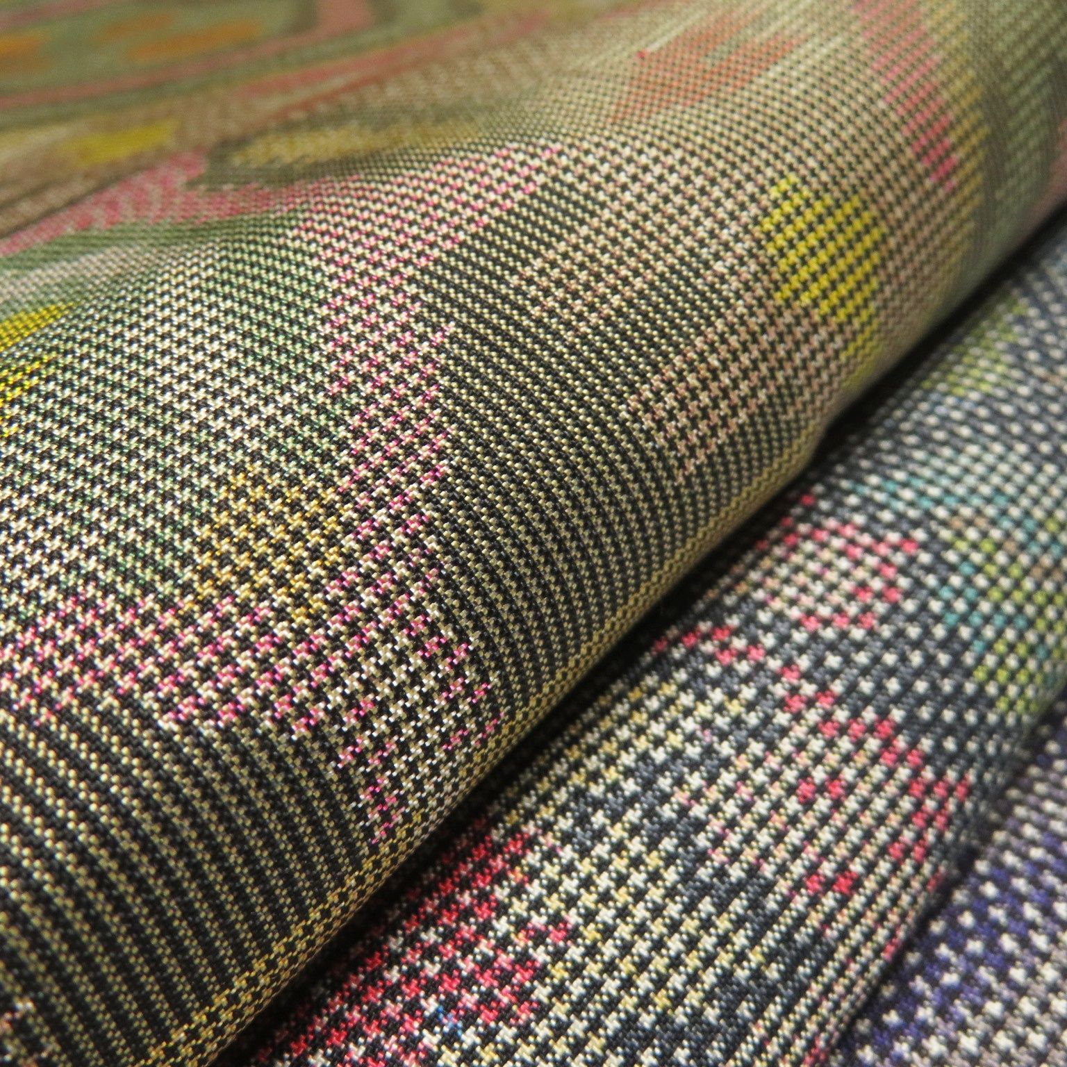 S23 着物 正絹 大島紬 5点 イチゴの大島