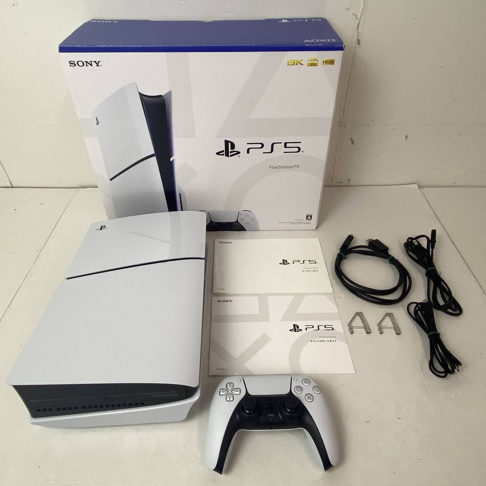 04w1069〓 PlayStation 5本体 新型 CFI-2000 【Sony/光学ドライブ搭載 
