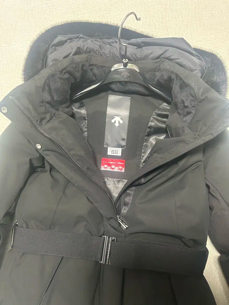 雷市場（ポンジャン）商品韓国直送】 DESCENTE(デサント) レディース 