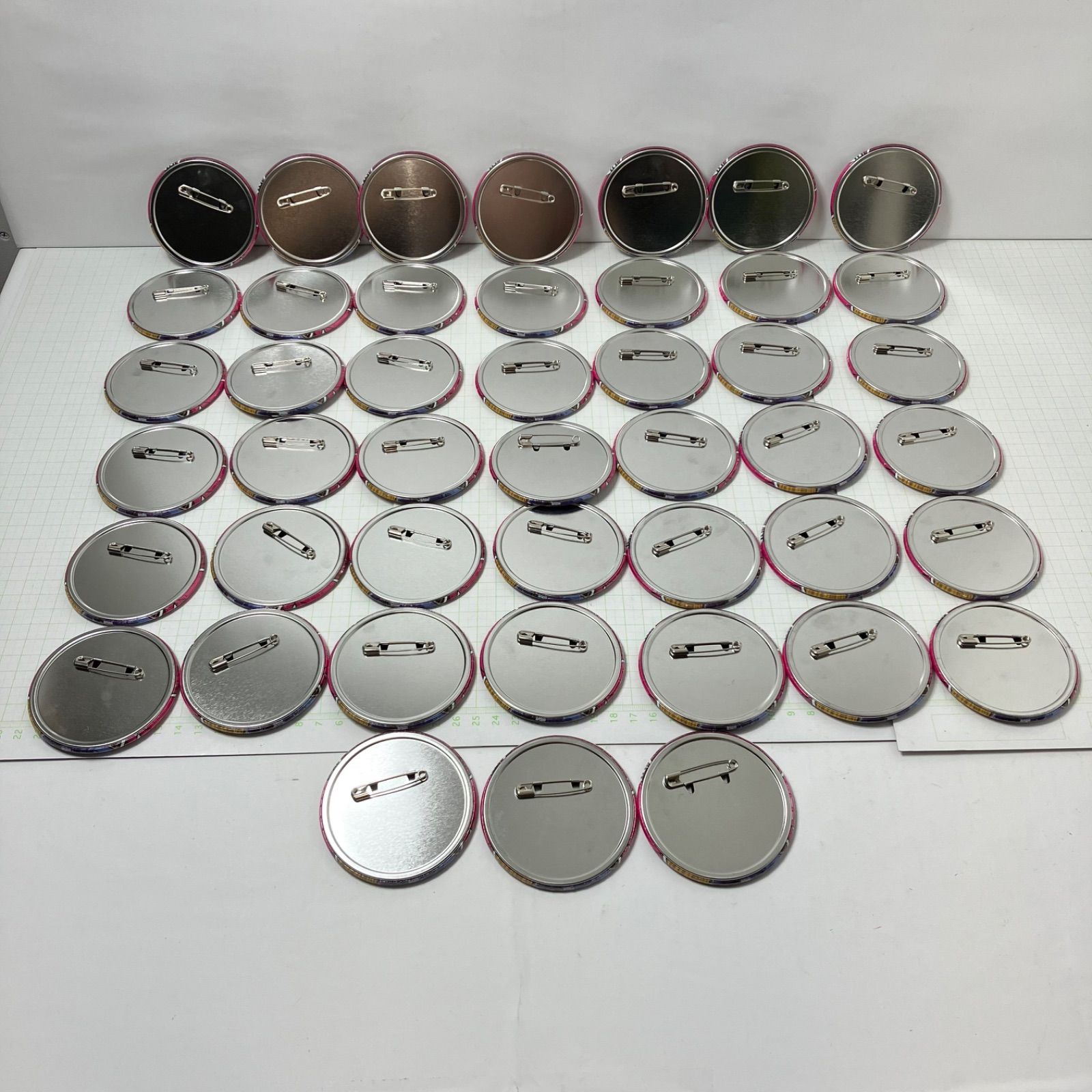 瀬戸店】トガヒミコ 僕のヒーローアカデミア コレクション缶バッジ 45