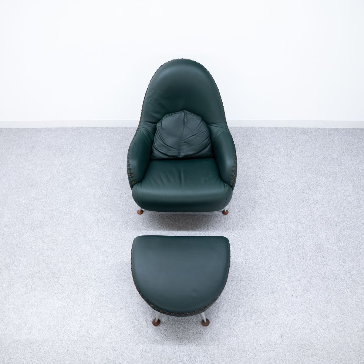 【極美品】de Sede デセデ アームチェア DS-102 オットマン付 中古品】de Sede デセデ DS-102 ラウンジ アーム チェア 1人掛け