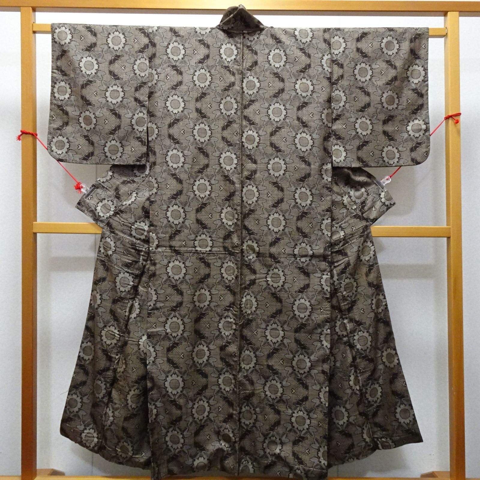 ❖正絹❖楽しい♪布遊びのスカート⑤❖本場大島紬着物より❖M~LL 美品【本場大島紬】正絹 染大島紬 訪問着s776 | 着物 夢美月