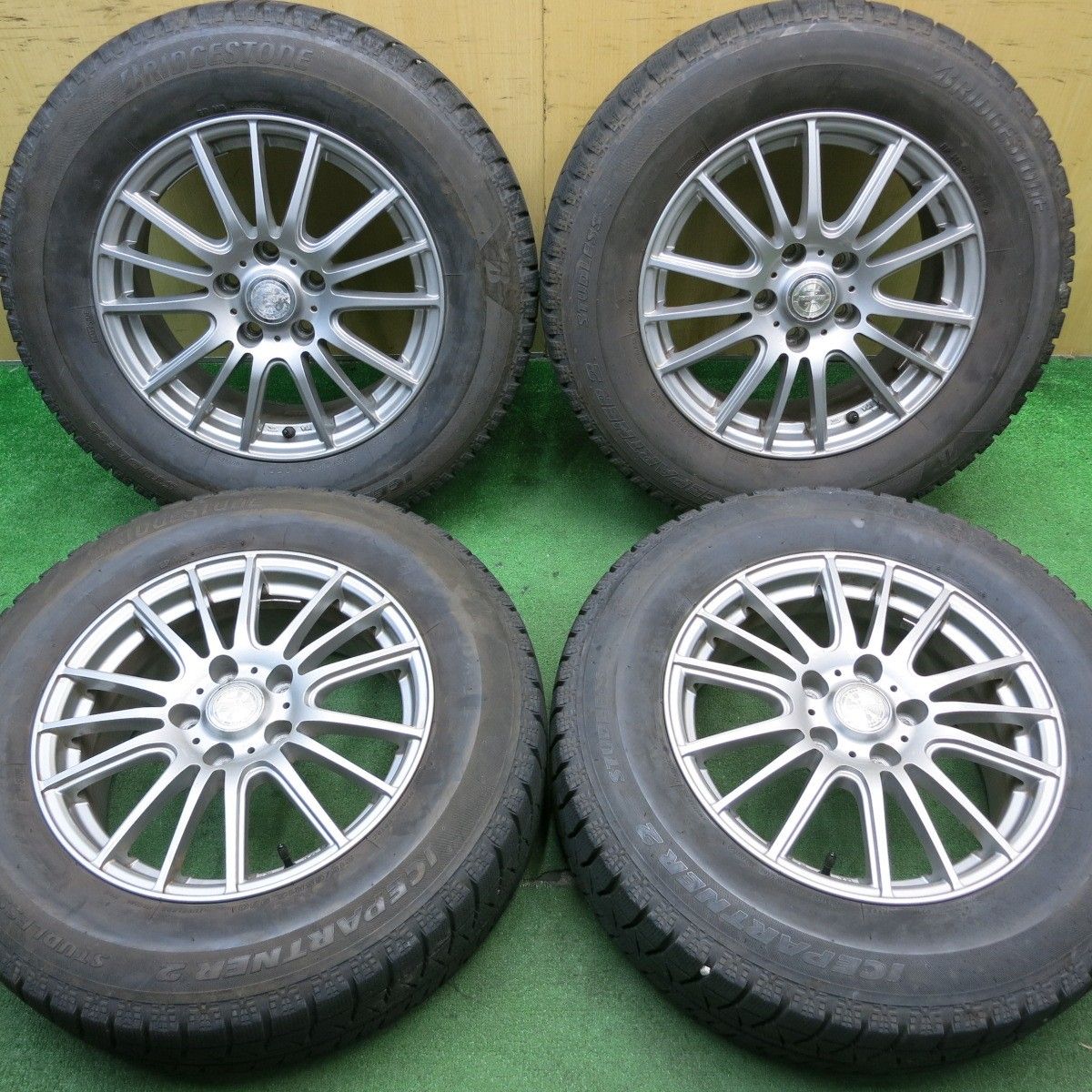 バリ溝 キレイ 8.5分 スタッドレス 215|65R16 ブリヂストン アイスパートナー2 ravrion Selzer ラブリオン 16インチ PCD114.3|5H 5050705NJス