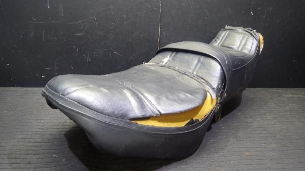 ホンダ CBX125カスタム JC12 シート H157-61