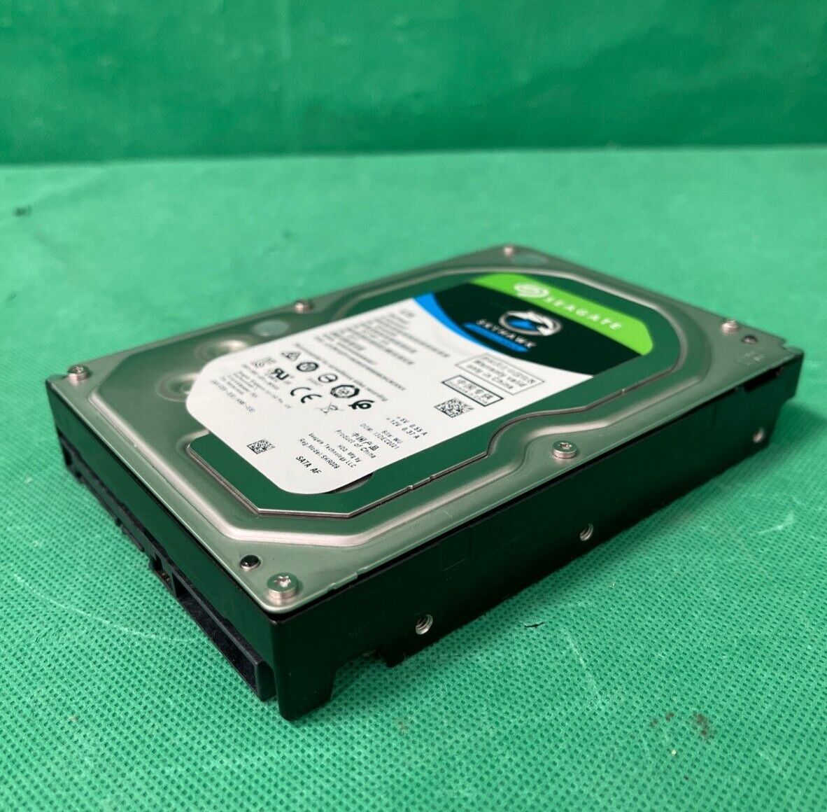 Seagate 4TB Skyhawk SATA 6Gb/s 64MB Surveillance 3.5
