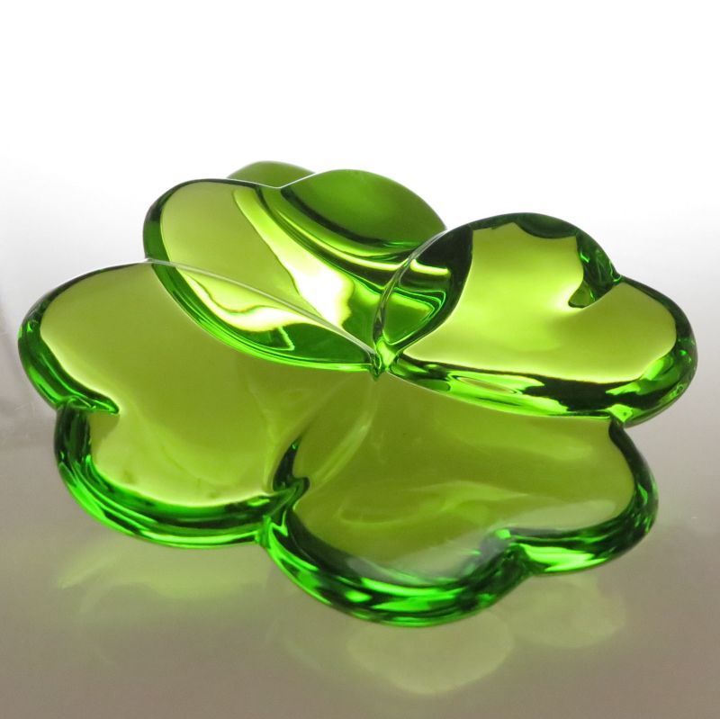 バカラ フィギュリン ○ クローバー 緑 グリーン 置物 クリスタル 6cm