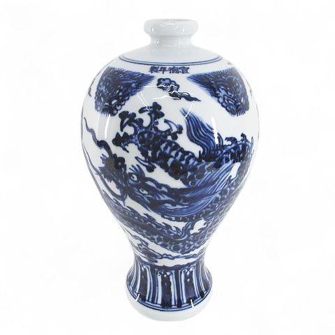 宣徳年製 青花龍紋賞瓶 景徳鎮 陶磁器 装飾品 現代工芸品 花瓶