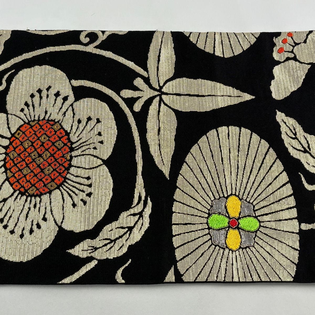 O0664 美品 逸品 ハイブランド 龍村美術織物 謹製　正絹　本袋帯 袋帯 美品 逸品 龍村美術織物 落款 瑞祥唐草 箔 黒 六通 正絹