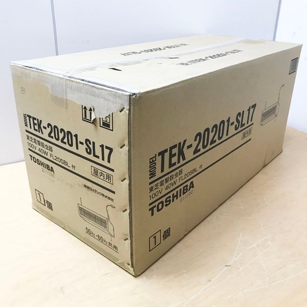 東芝 電撃虫器 屋外用 TEK-30421-SL17 商品詳細：TEK-30421-SL17 | 商品情報検索（商品データベース
