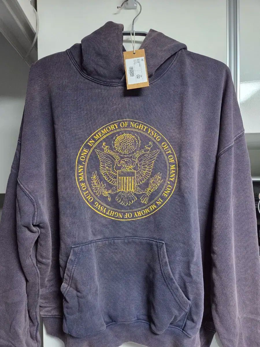 ノーティー サベージ フード付きTシャツ 2 サイズ
