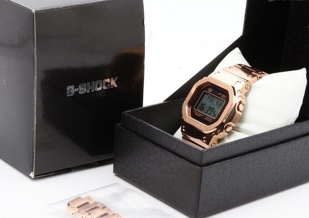 新品同様 G-SHOCK GMW-B5000 ピンクゴールド フルメタルモデル - メルカリ