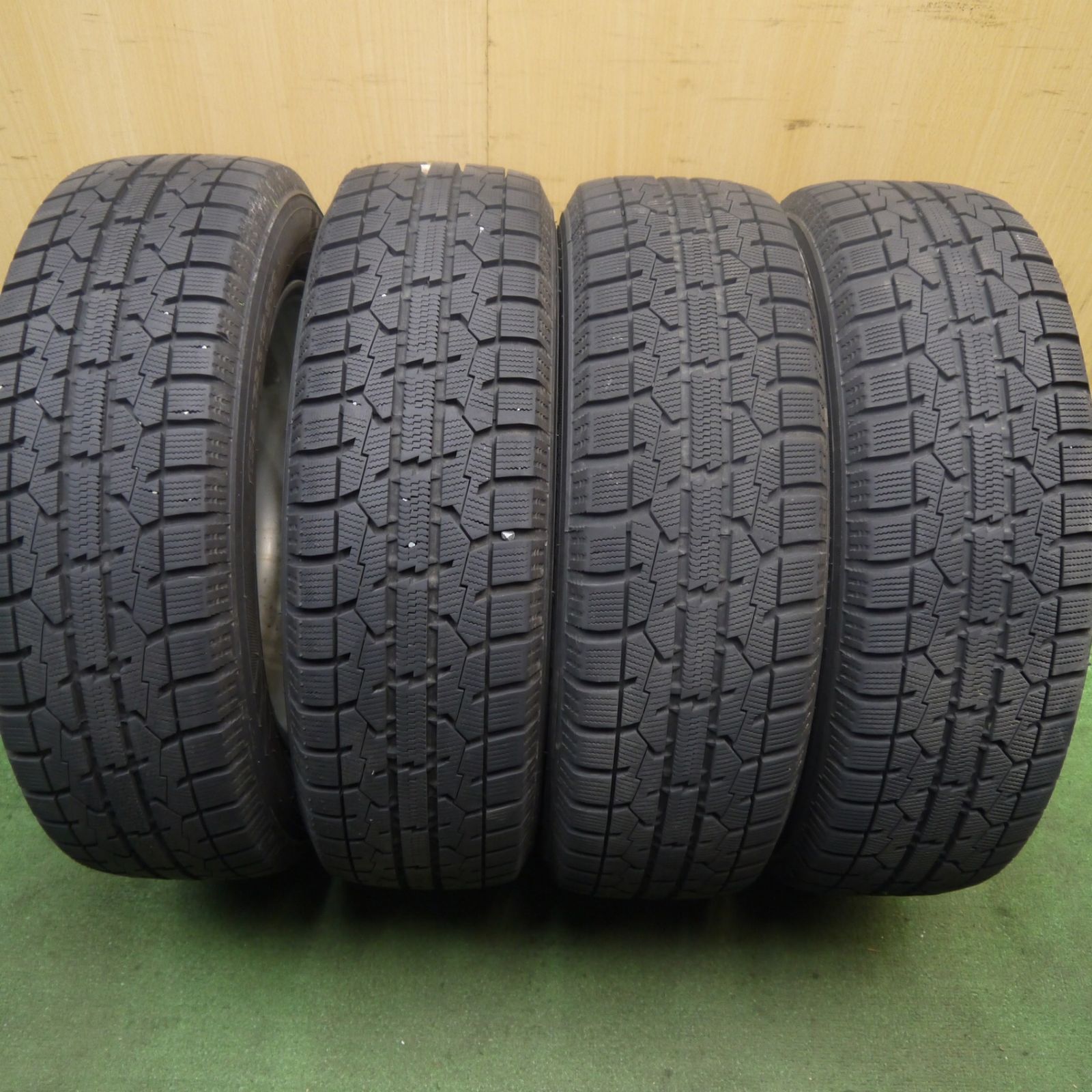 9.5分 スタッドレス