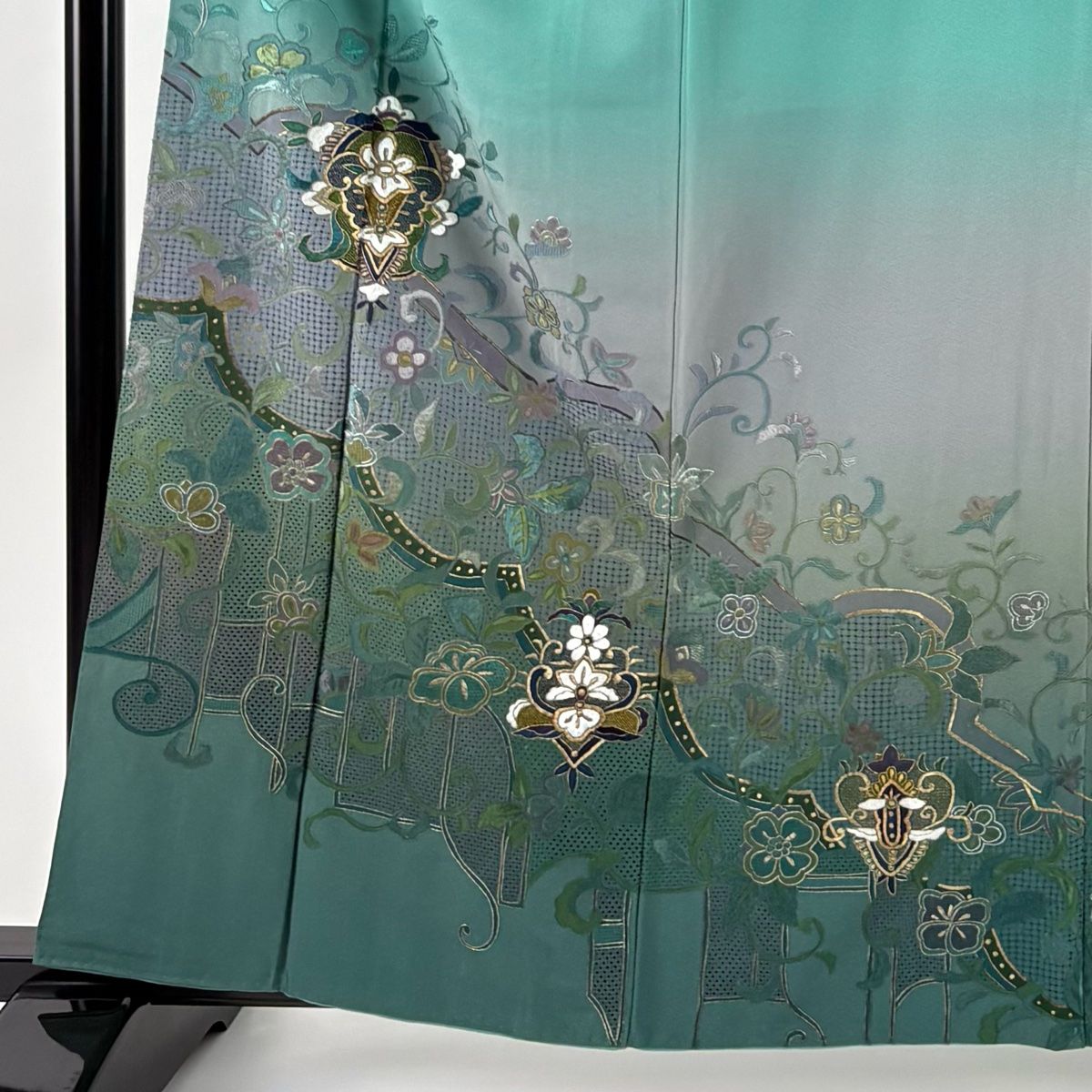 訪問着 身丈160cm 裄丈64cm M 袷 花唐草 悠斗刺繍 金銀糸 青緑 正絹 秀品