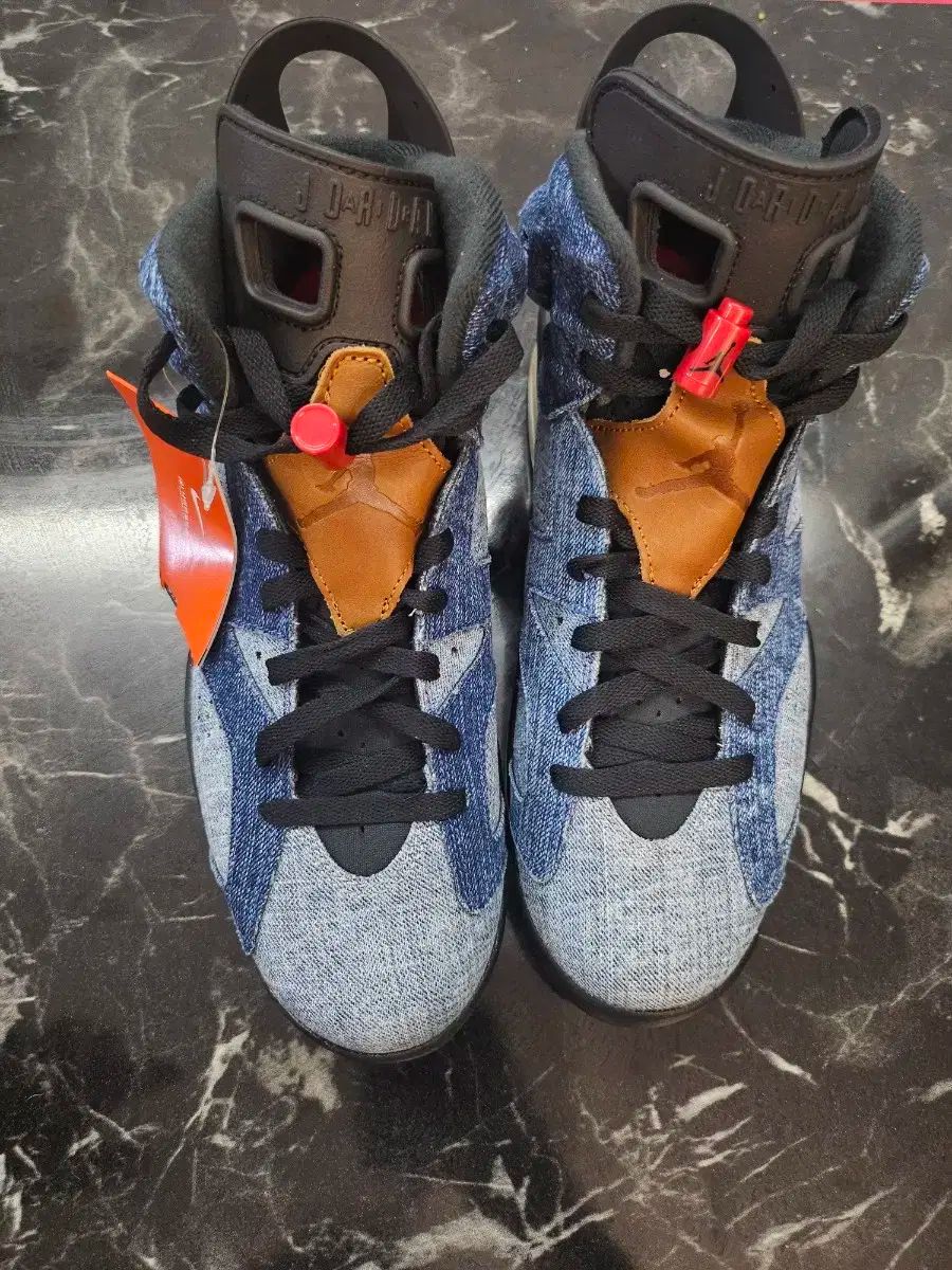 ジョーダン 6 レトロ デニム 275 サイズ 付属品完備