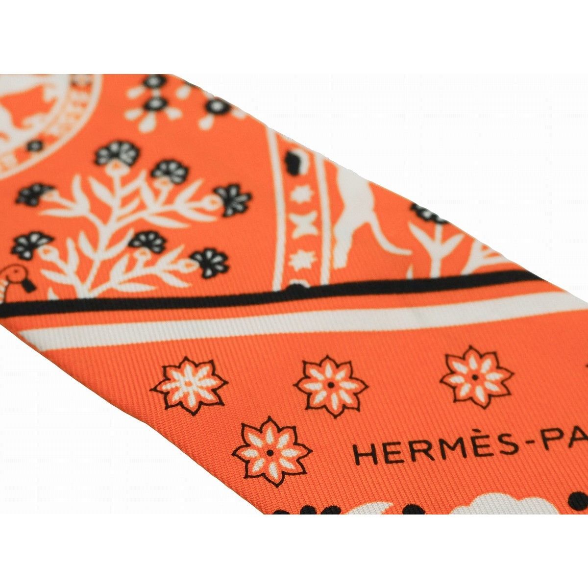 中古】HERMES エルメス ツイリー 風の民 Peuple du Vent バンダナ