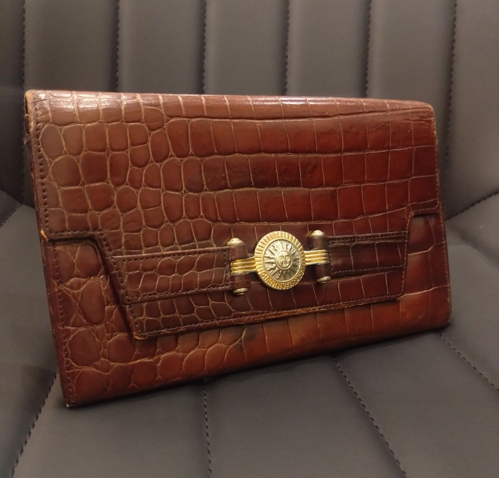 962 ヴィンテージ！ VERSACE ヴェルサーチ クロコ型押し 長財布