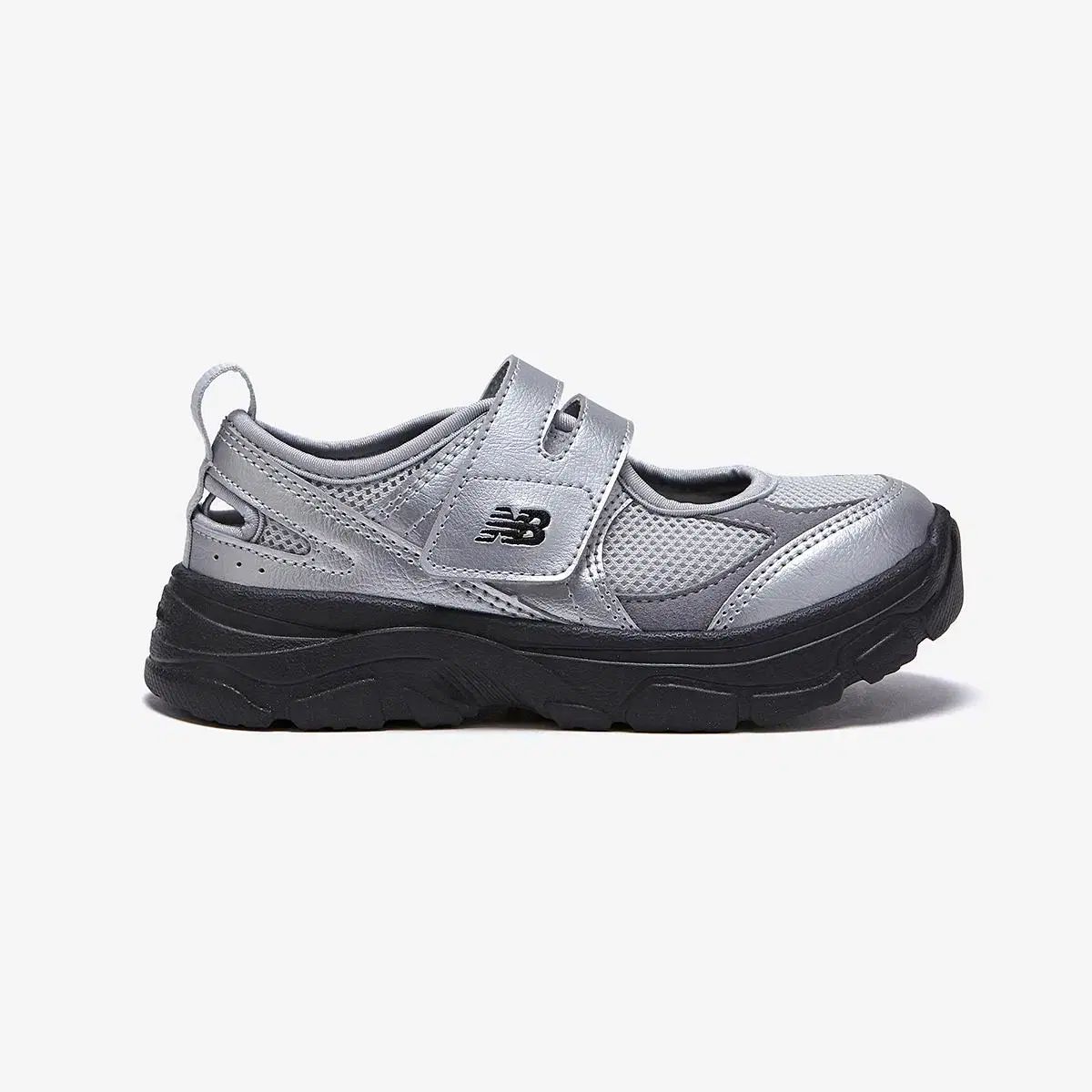 210 New Balance ニューバランス ブリーズ ミニ メタリック シルバー