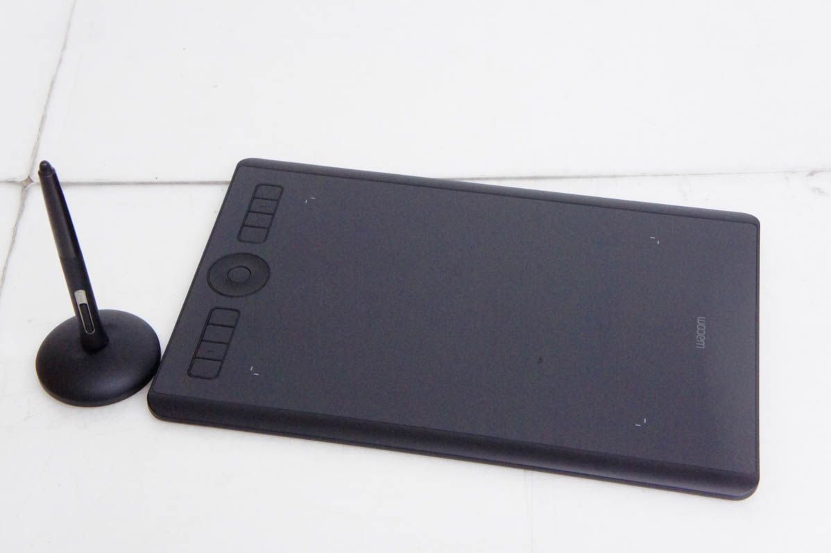 WACOMワコム ペンタブレット PTH-660 IntuosPro Medium