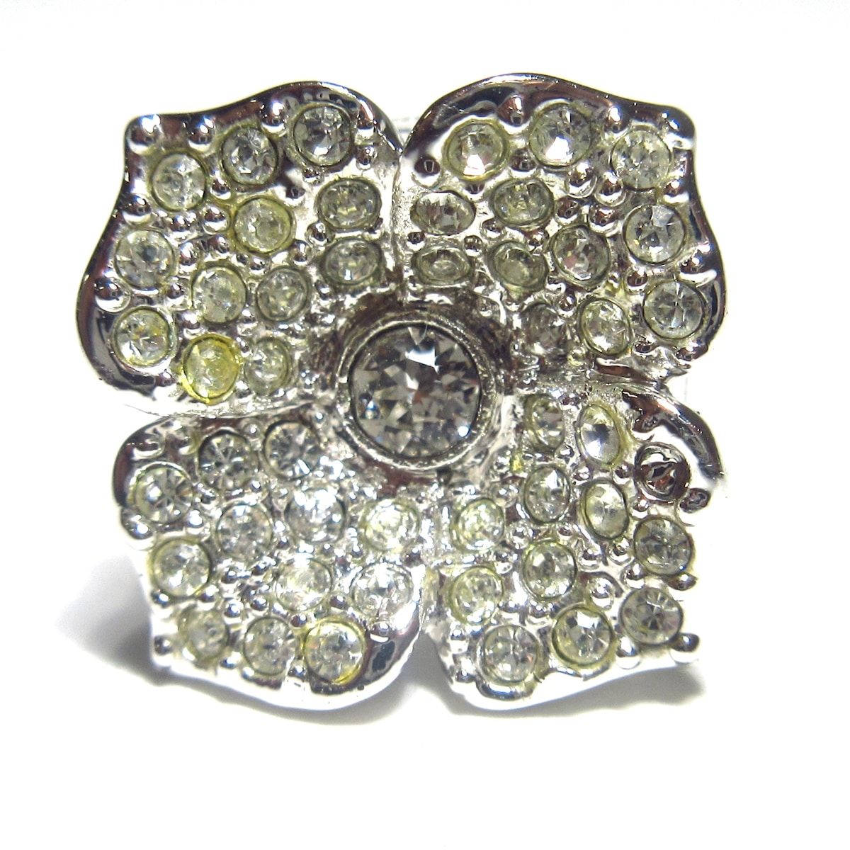 SWAROVSKI(スワロフスキー) ピアス - シルバー×クリア フラワー