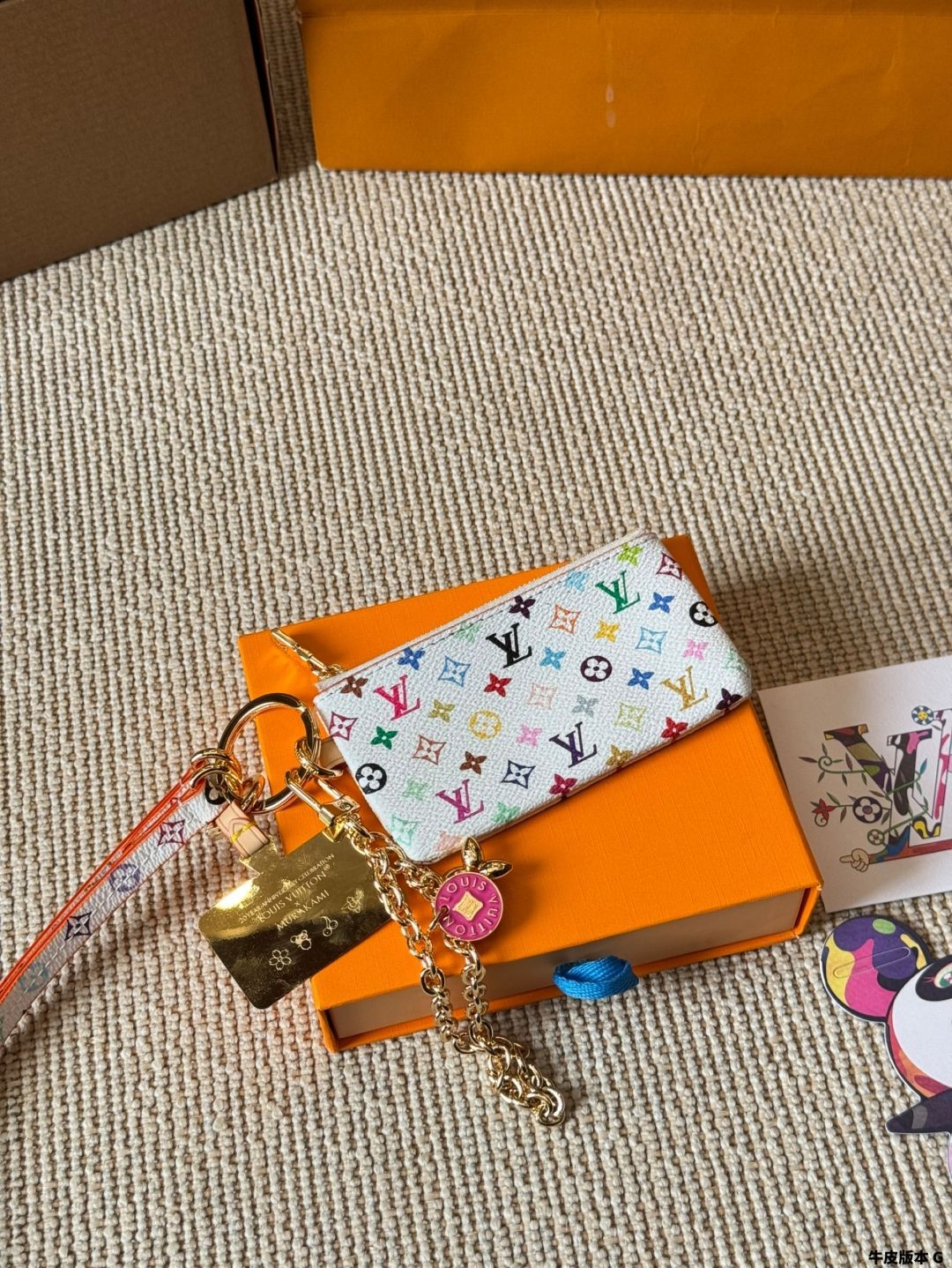 【可愛い色合い】Louis Vuitton×村上隆 スマホストラップ コンケース付き！】ルイヴィトン×村上隆 フォンストラップ