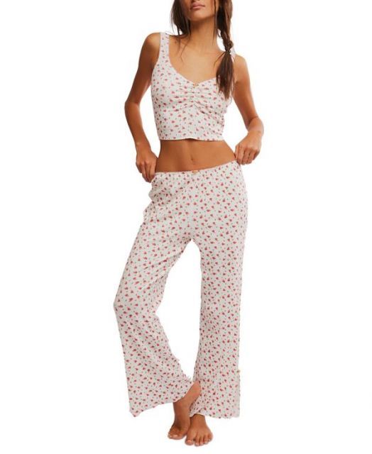 送料無料 フリーピープル レディース ナイトウェア アンダーウェア Women s Fresh In Love Printed Lounge Set Bluebird Combo