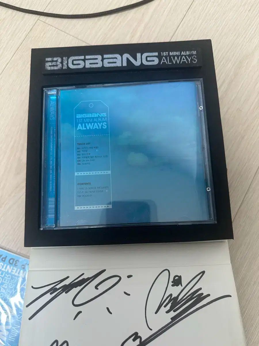 BIGBANG(ビッグバン) ミニ 1 家 サイン CD - メルカリ