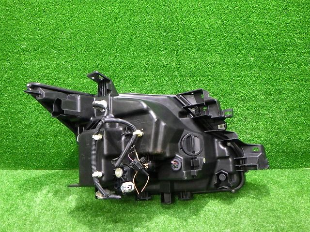 日産 E52 エルグランド 中期 LED 左 ヘッドライト100-23674 日産 E52 エルグランド 中期 LED 左 ヘッドライト100-23674