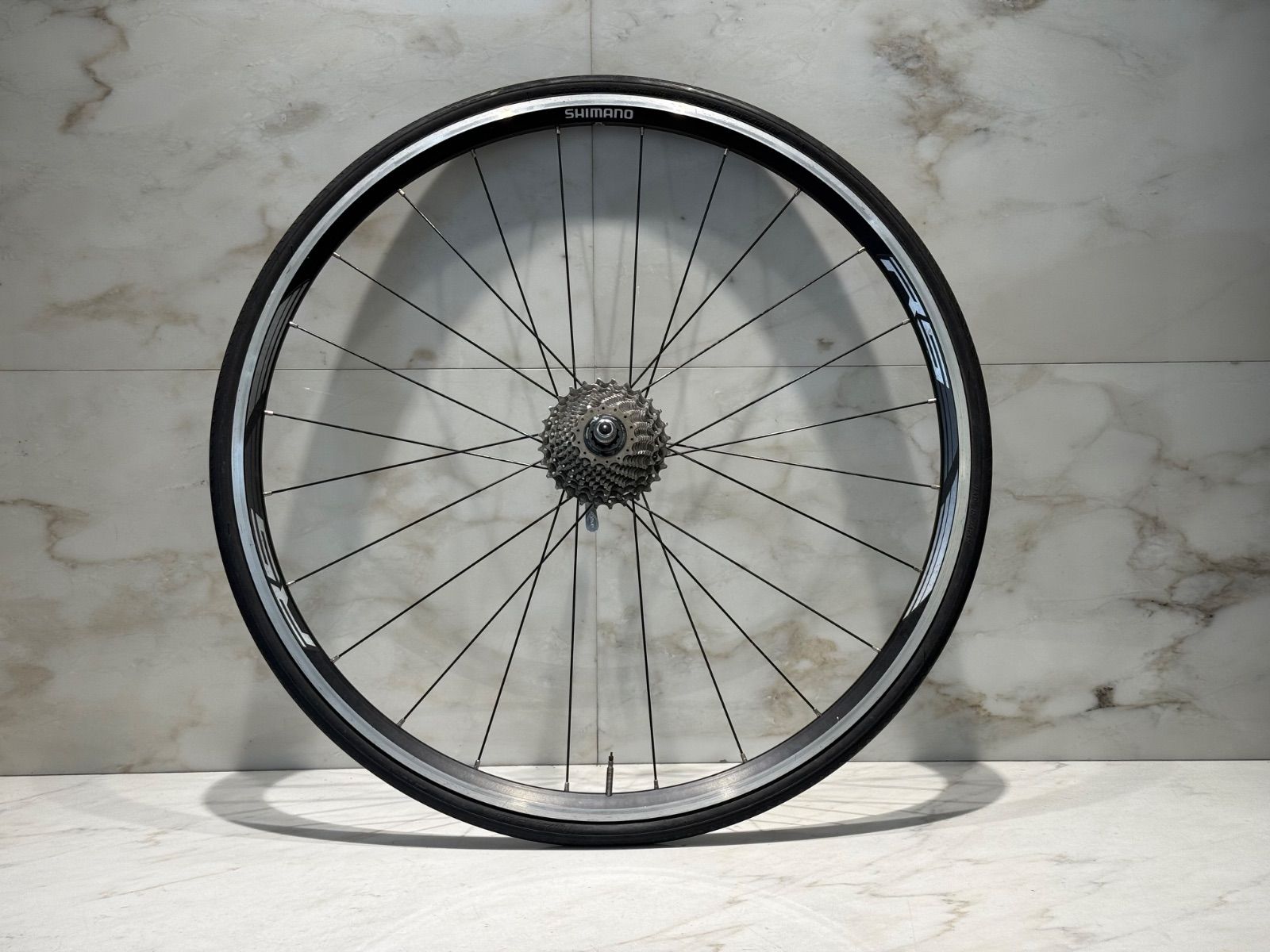 シマノ SHIMANO WH-RS010 ホイール 10/11S 【後輪のみ】 - メルカリ