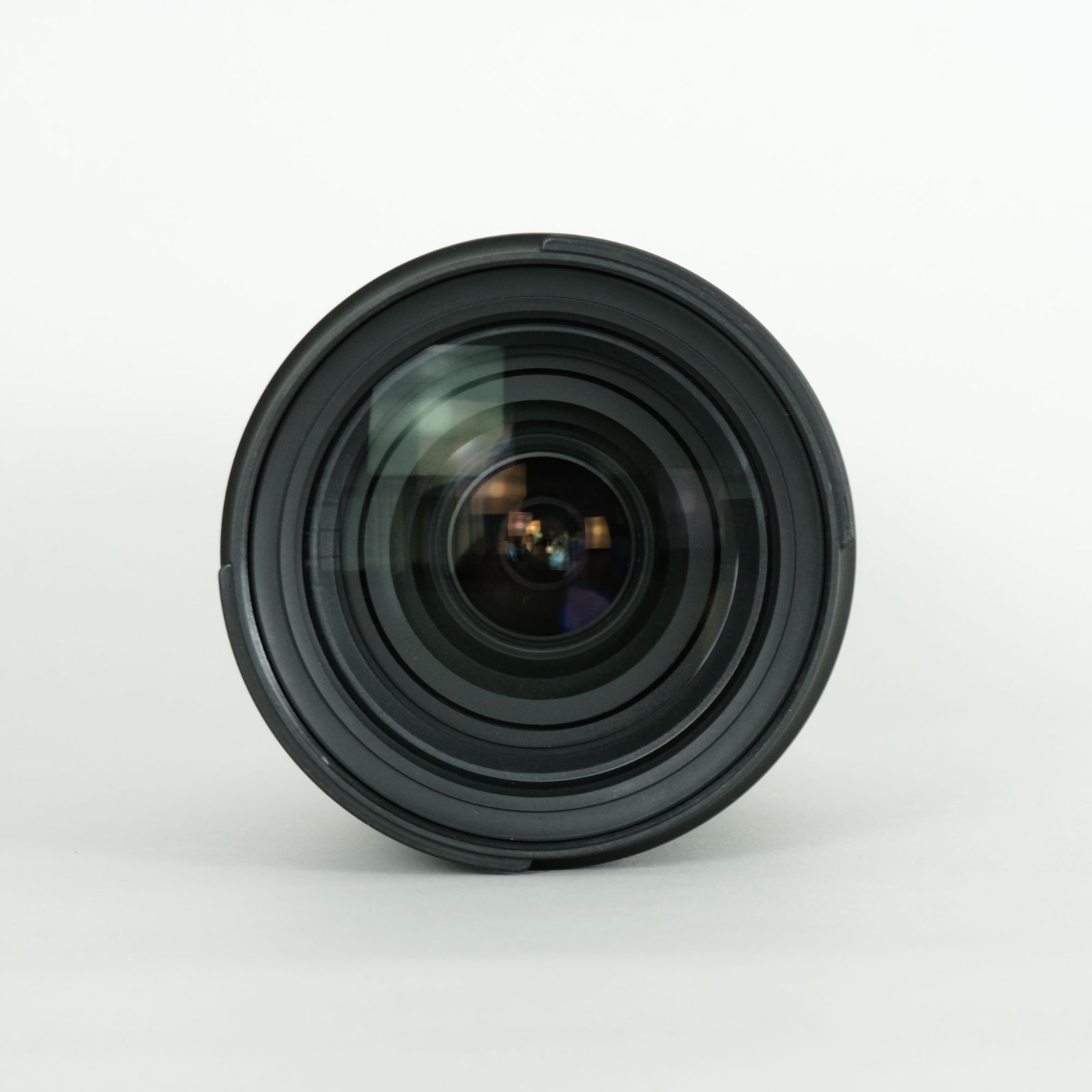F|2.8-5.6