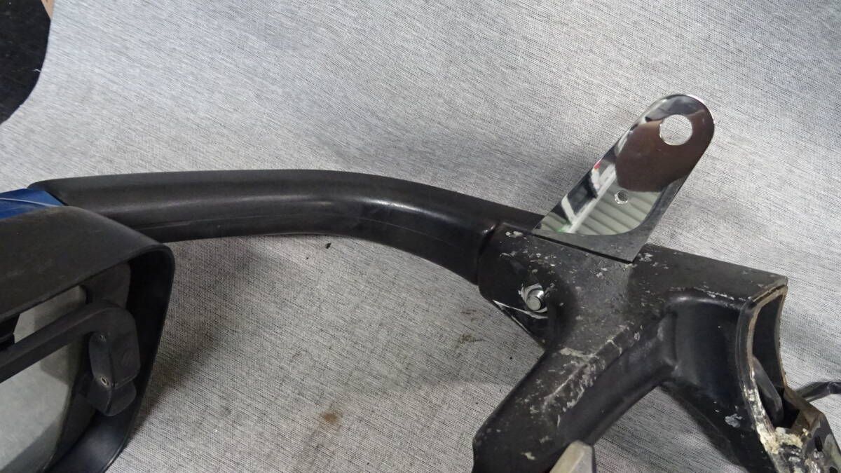 新発売!! FUSO スーパーグレート アンテナステー ガッチリ固定 FS-SG 新発売!! FUSO スーパーグレート　アンテナステー