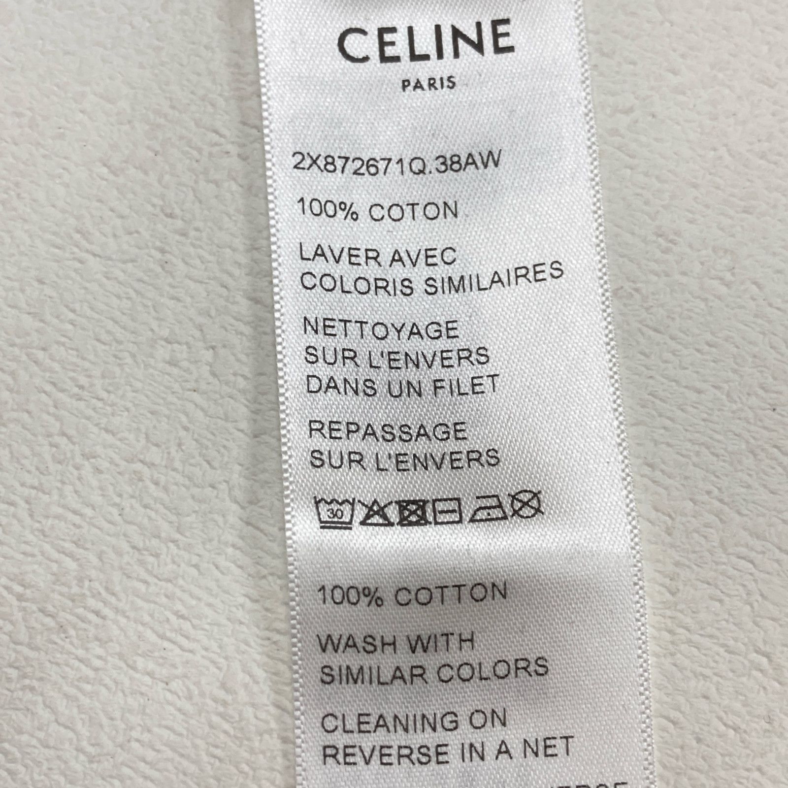 CELINE セリーヌ トリオンフ Tシャツ ブラック M CELINE セリーヌ ﾌﾞﾗｯｸ 2X872671Q.38AW ﾄﾘｵﾝﾌ Tｼｬﾂ XS - メルカリ