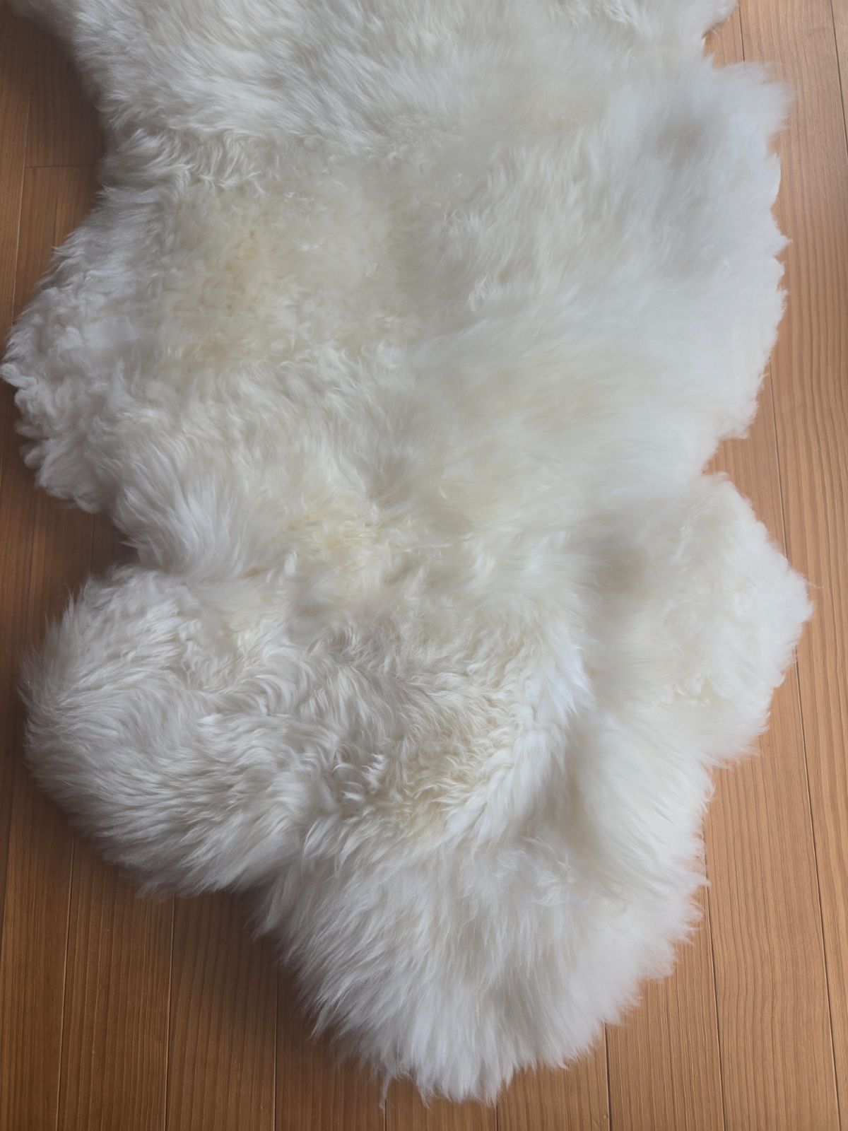 ​ 天然 ノルウェーホワイトシープの 上ムートンラグ 羊毛皮