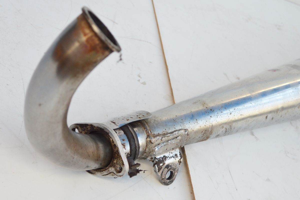 SUZUKI RG250E / X7スズキ マフラー・右側 中古品 当時物 純正品 RG250