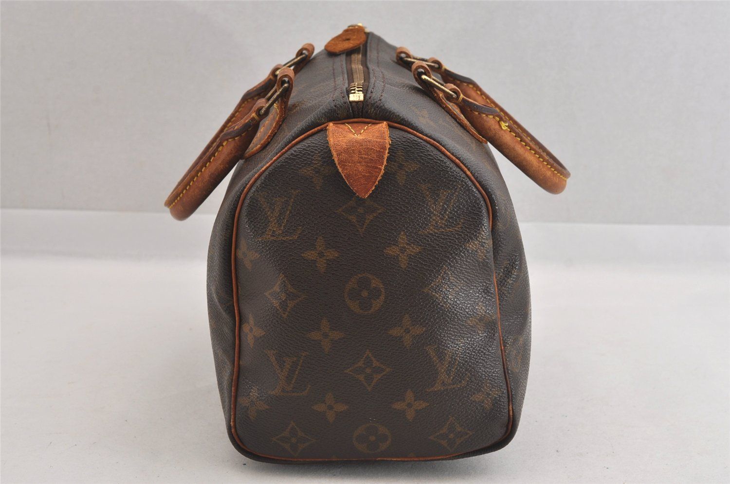 LOUIS VUITTON ルイヴィトン モノグラム スピーディ 25 ボストン