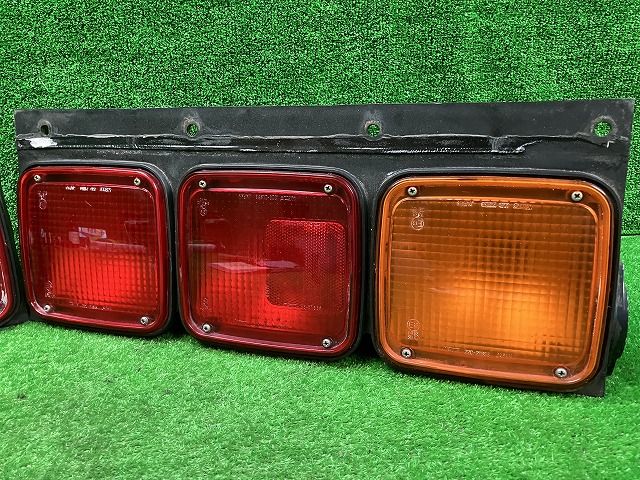24V テールレンズ左右